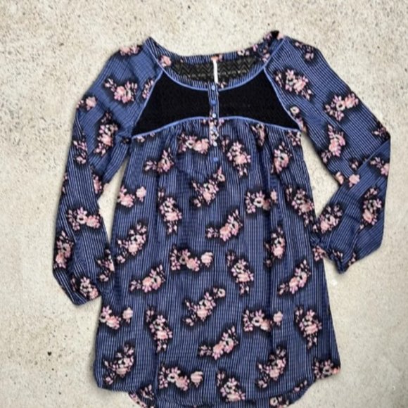 Free People Dress XS (0-2) purple tunic style - Excellent condition! - Picture 9 of 9